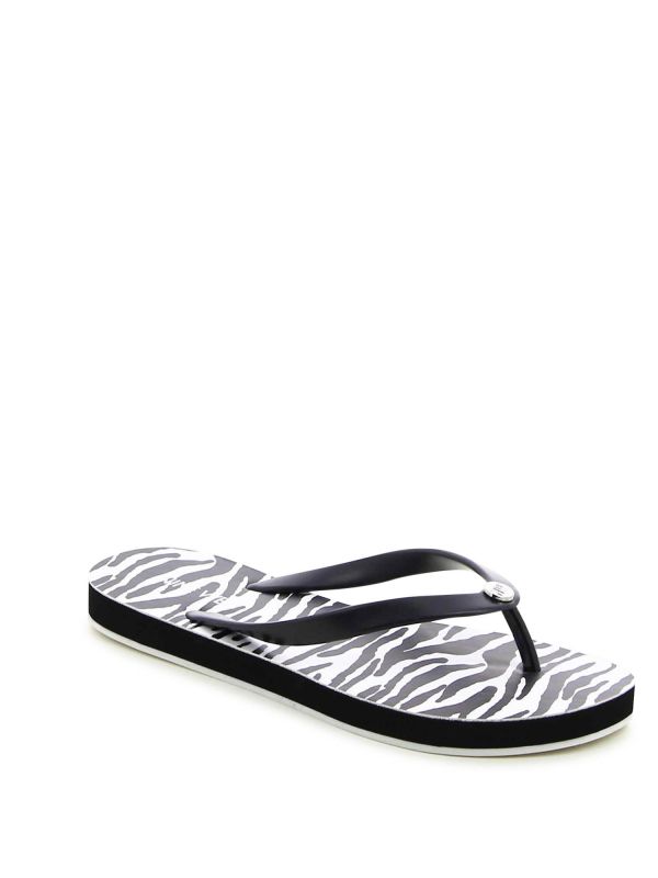 נעלי אצבע קייצים לנשים