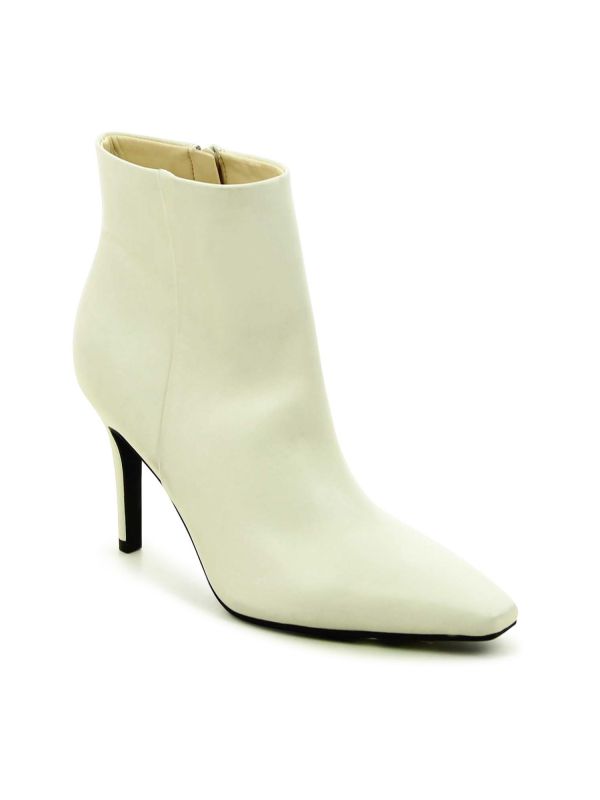 מגפונים אלגנטיים לנשים