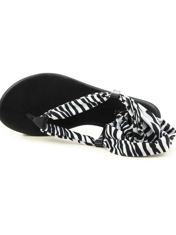 סנדלי אצבע עם קשר אחורי