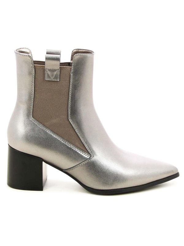 מגפונים עם חרטום מחודד AMIRA