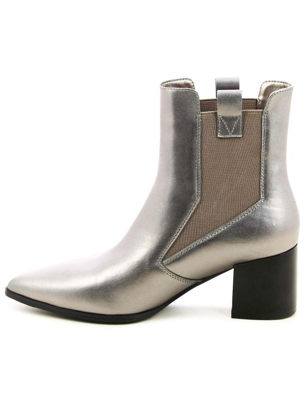 מגפונים עם חרטום מחודד AMIRA