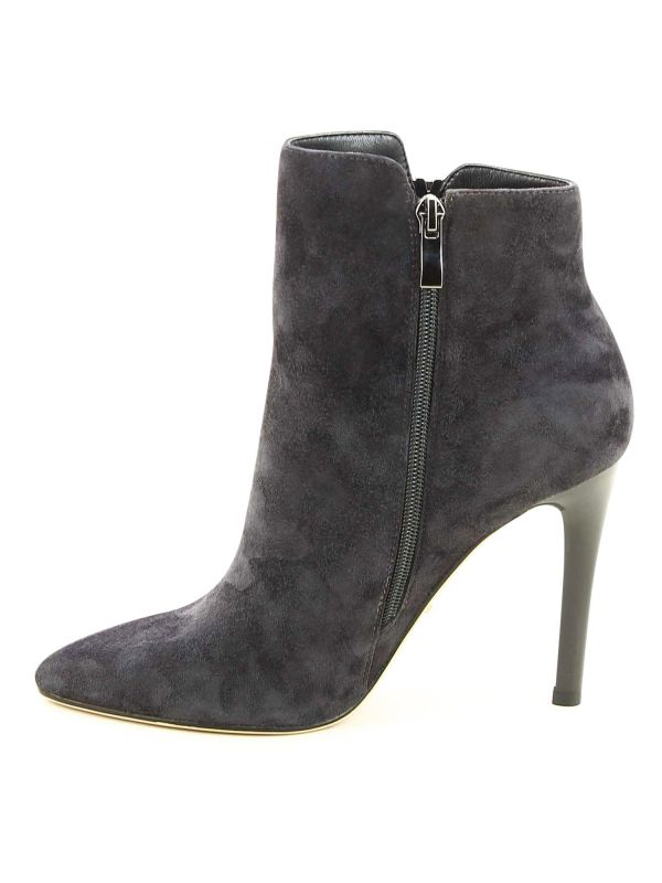 מגפוני עקב אלגנטיים