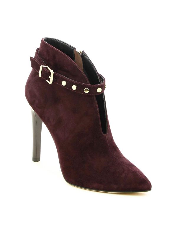 מגפוני עקב עם רצועה מעוצבת