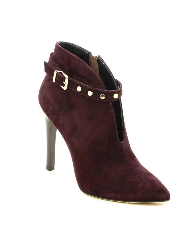 מגפוני עקב עם רצועה מעוצבת