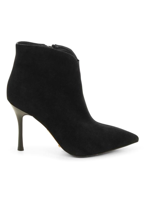 מגפוני עקב קלאסיים לנשים