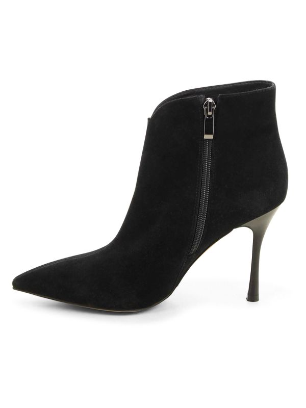 מגפוני עקב קלאסיים לנשים