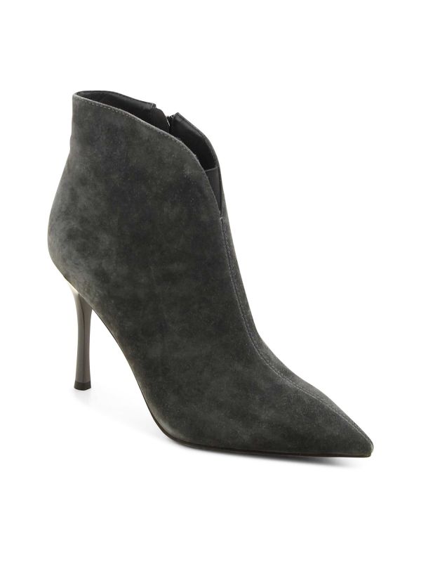 מגפוני עקב קלאסיים לנשים