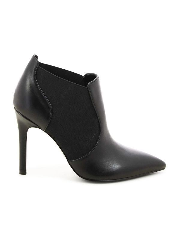 מגפוני סטילטו עם גומי בצד