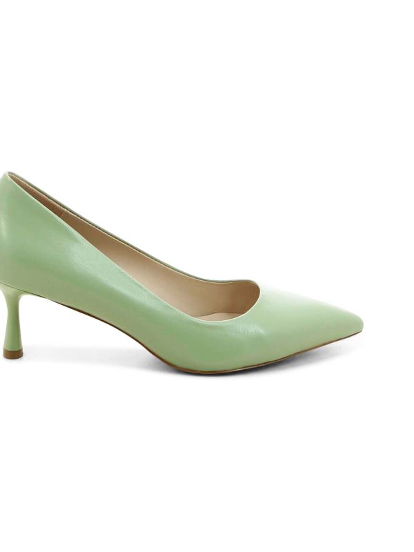 נעלי סירה קלאסיות עם עקב לנשים