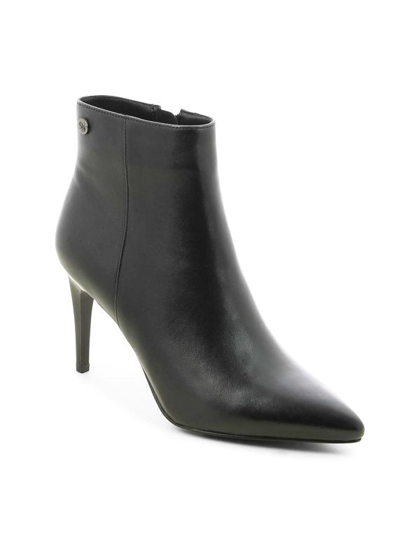 מגפוני עקב קלאסיים