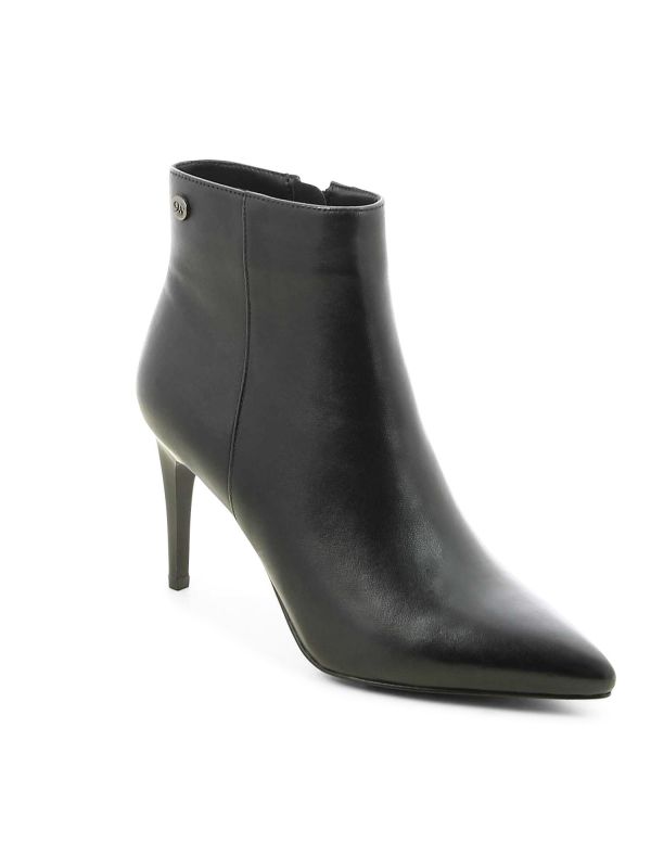 מגפוני עקב קלאסיים