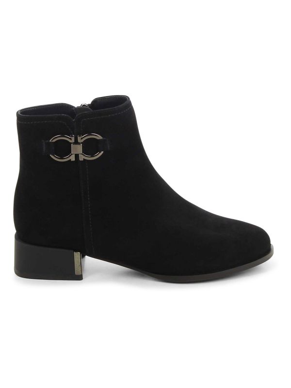 מגפונים קלאסיים עם עיטור