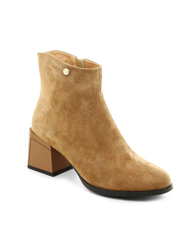 מגפוני עקב אופנתיים SUNNY