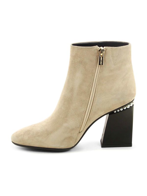 מגפוני עקב עם חרוזים MACY