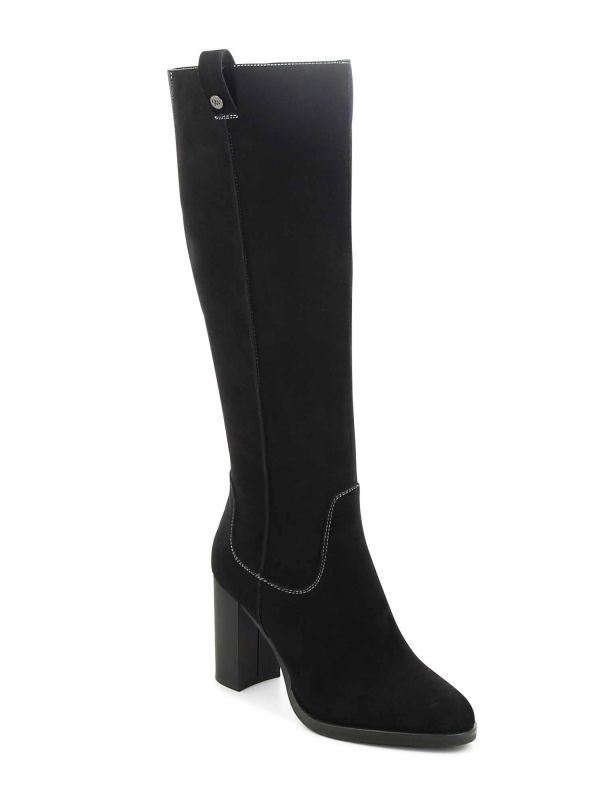 מגפי עקב קלאסיים