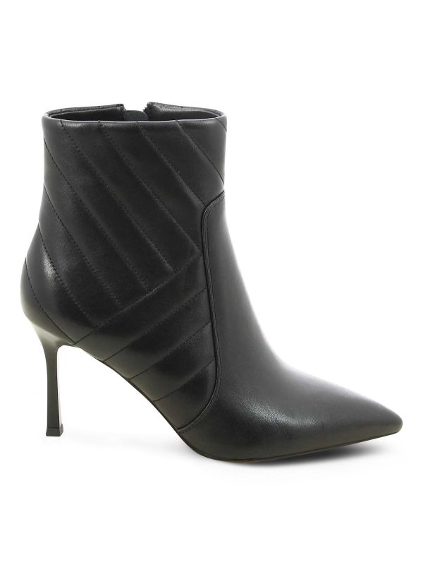 מגפוני עקב אלגנטיים