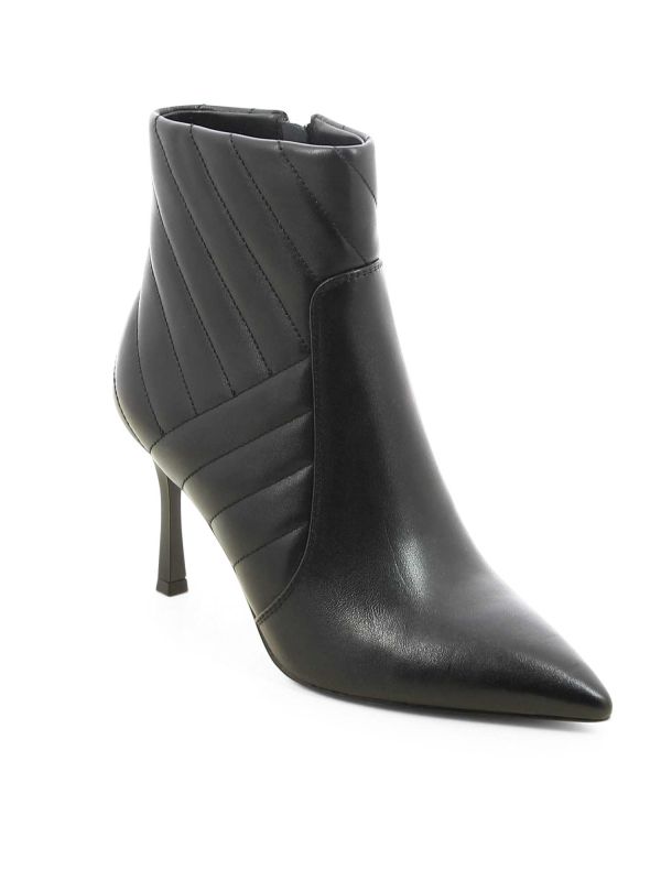 מגפוני עקב אלגנטיים