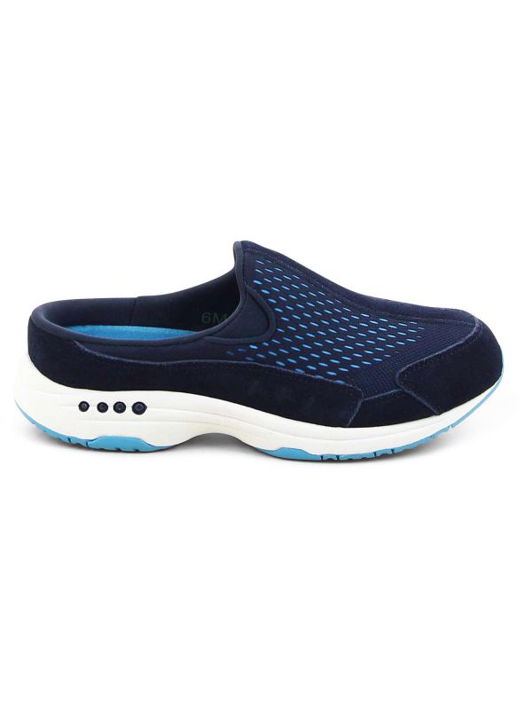 כפכפי נשים סגורים דוגמא מחוררת