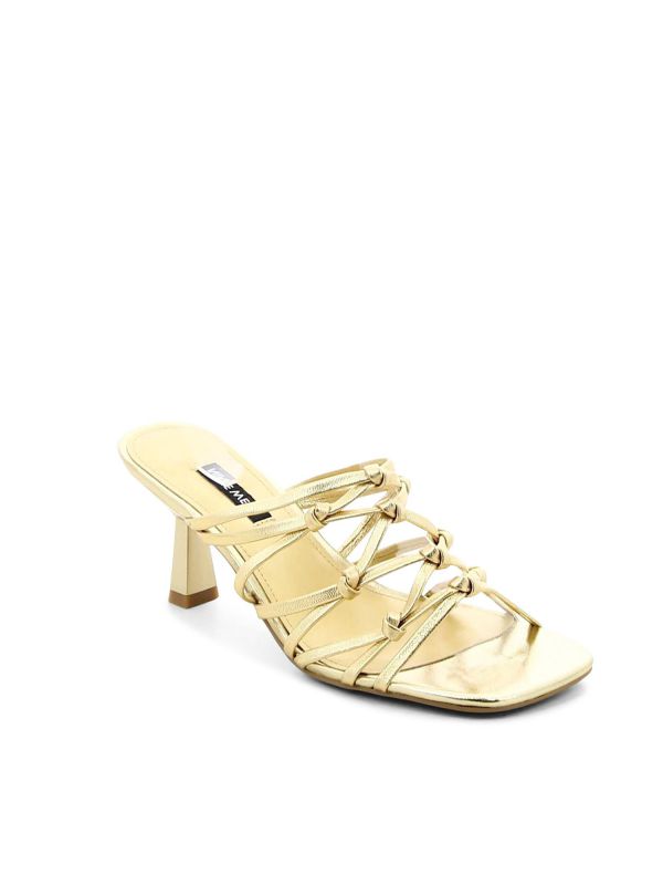 כפכפי עקב עם רצועות דקות LAURA