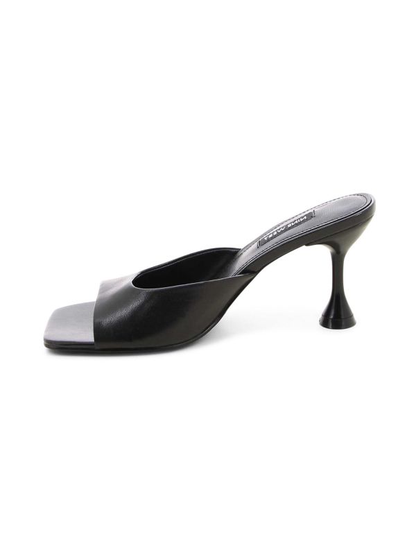 כפכפי עקב קלאסיים NADIA