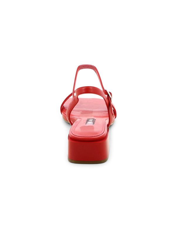 סנדלי רצועות קלאסיים עם עקב נמוך