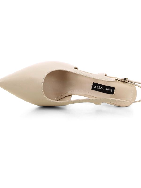 נעלי עקב קלאסיות ROBIN