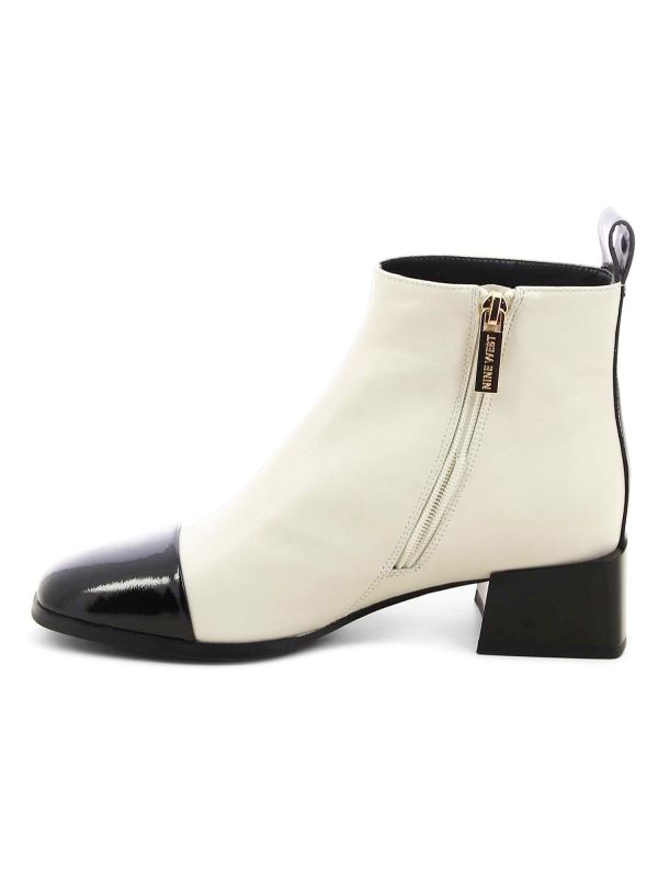 מגפוני עקב קלאסיים