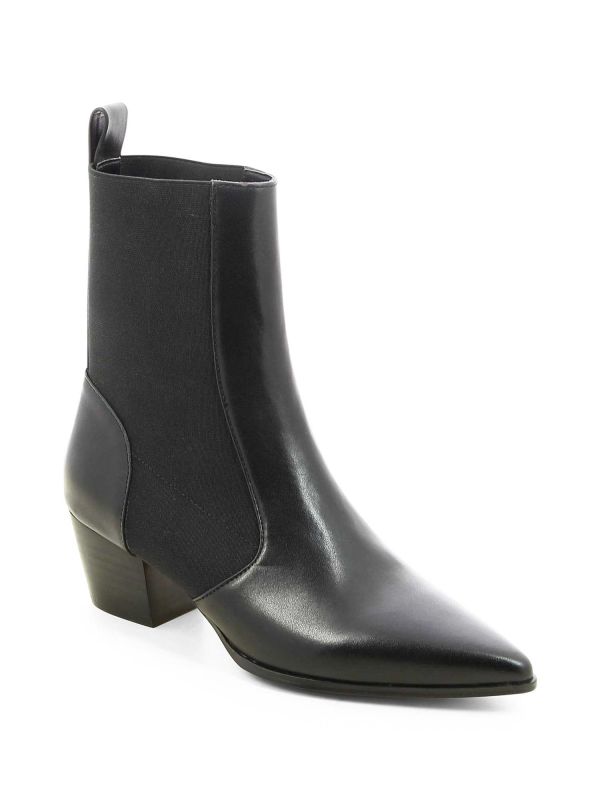 מגפוני עקב מחודדים