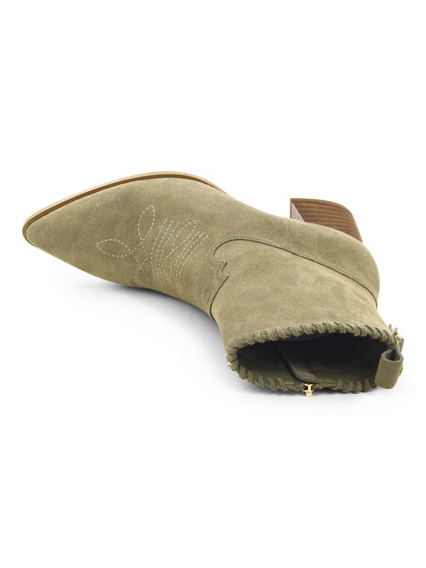 מגפוני עקב בוקרים ALIA