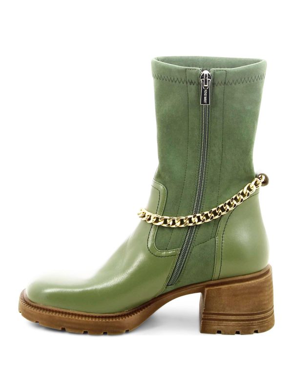 מגפוני טרקטור עם שרשרת