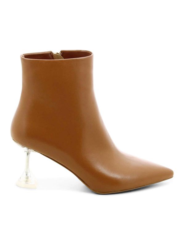 מגפוני עקב מעוצבים