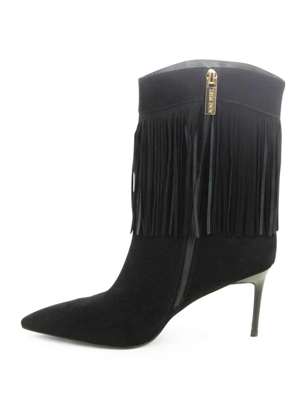 מגפוני עקב עם פרנזים