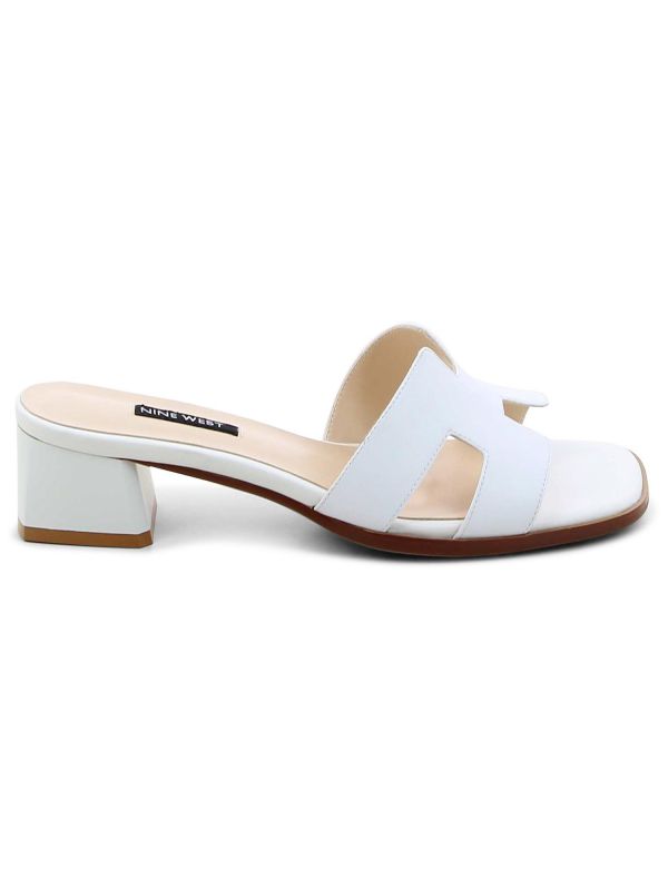 כפכפי H לנשים עם עקב נמוך