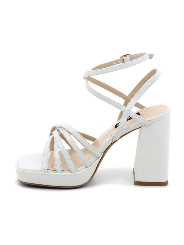 סנדלים עם רצועות איקס עקב גבוה לנשים