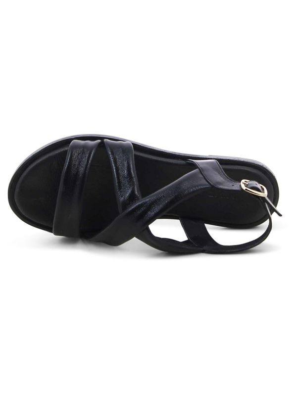 סנדל מוצלב נשים