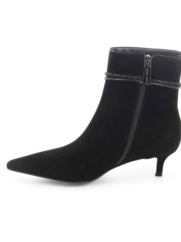 מגפוני שפיץ עם עקב קיטן לנשים