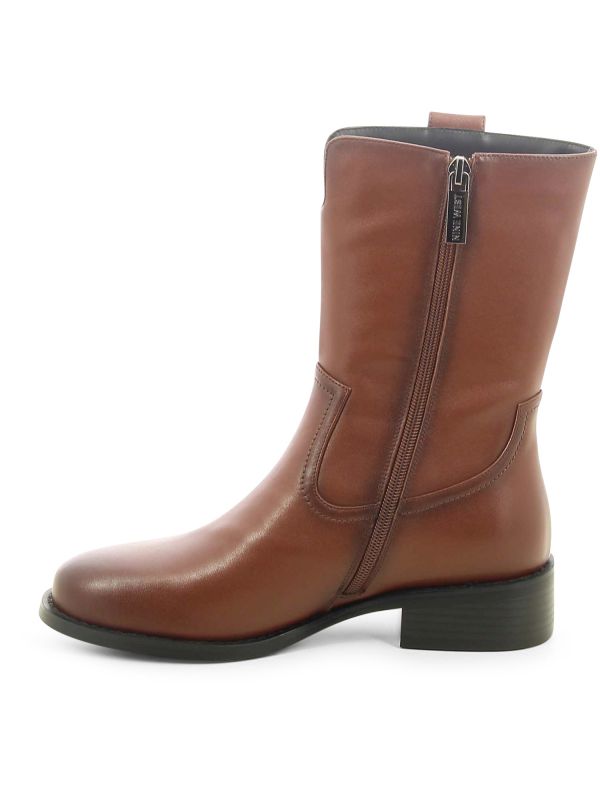 מגפונים קלאסיים עקב נמוך לנשים