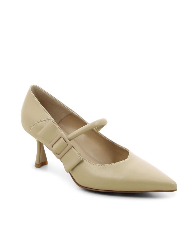 נעלי סירה עם עקב דק ופפיון לנשים