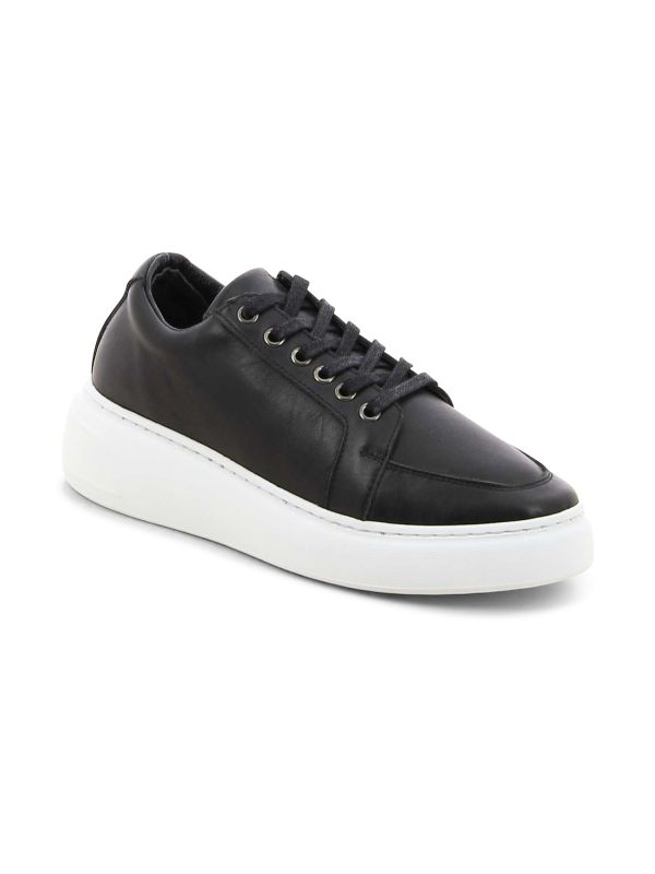 נעלי סניקרס קלאסיות עם סוליה עבה לנשים