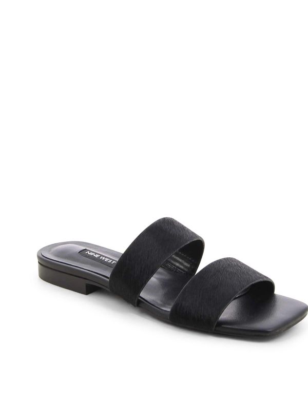 כפכפים שטוחים לנשים עם שתי רצועות