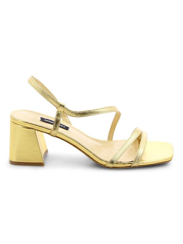 סנדלי נשים אלגנטיים עם רצועות דקות ועקב עבה