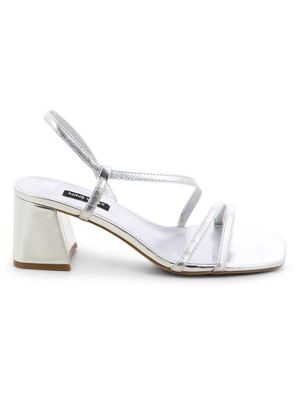 סנדלי נשים אלגנטיים עם רצועות דקות ועקב עבה