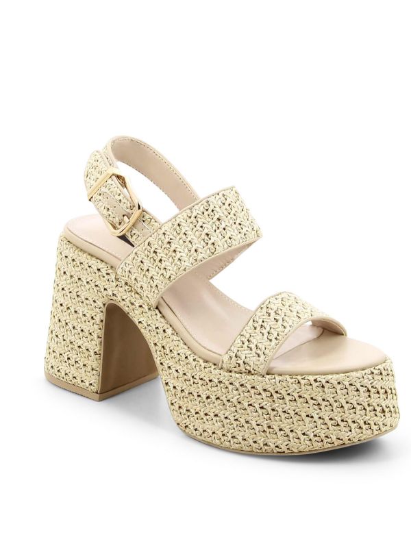 סנדלי פלטפורמה קלועים עם עקב גבוה