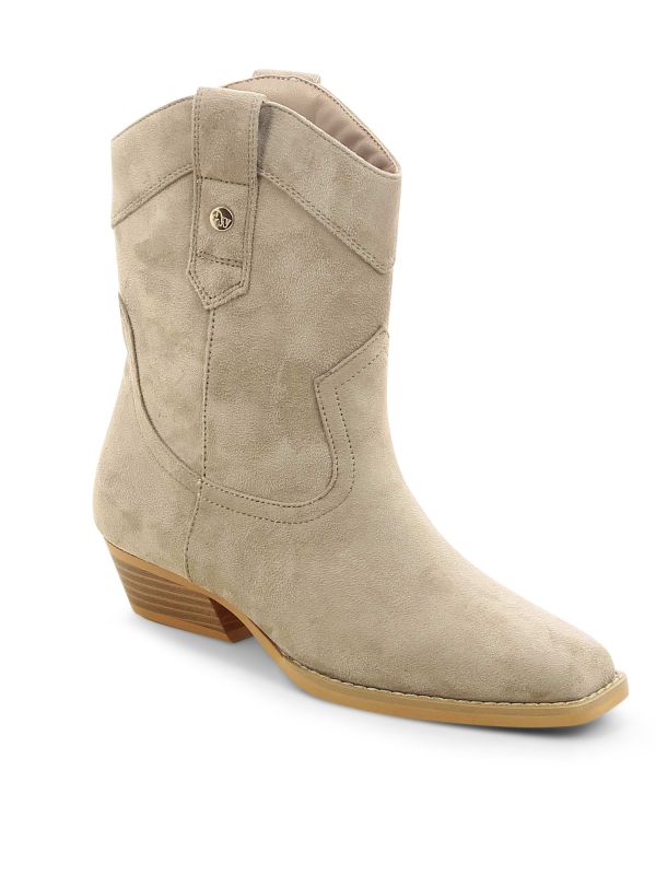 מגפוני בוקרים קלאסיים לנשים