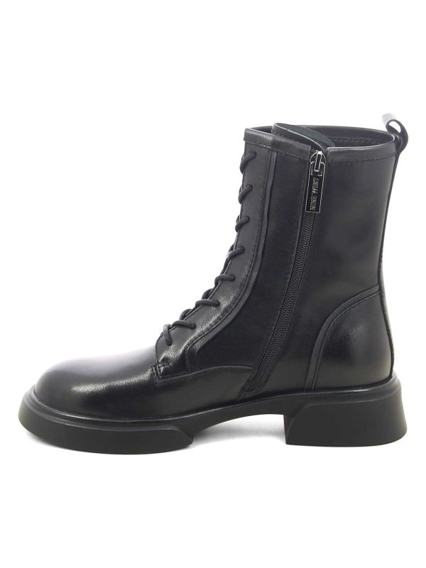 נעליים צבאיות עם שרוכים לנשים