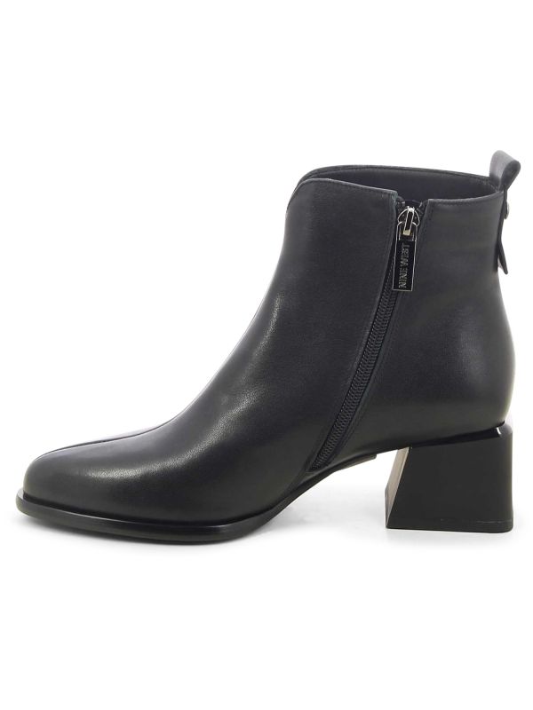 מגפי עקב JUDITH