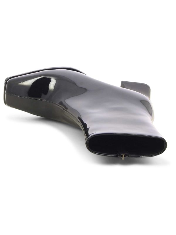 מגפוני עקב REGINA