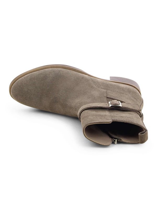 מגפוני LANA עם אבזם