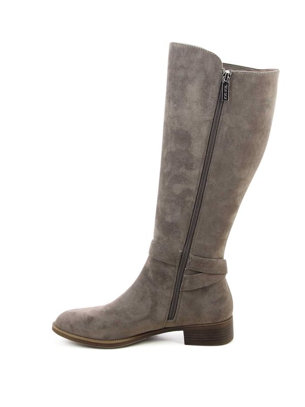 מגפיים גבוהים זמש לנשים