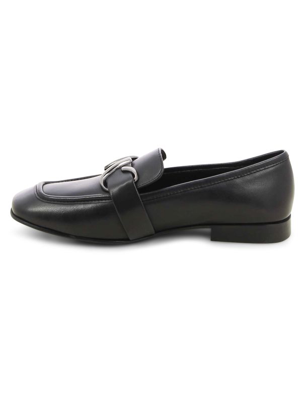 נעלי מוקסין מתוכשטות לנשים